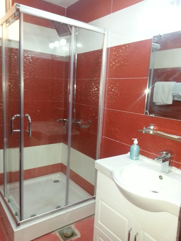Gofas Lodge Islamabad Chambre photo