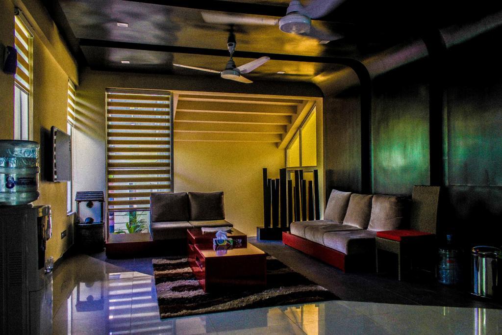 Gofas Lodge Islamabad Extérieur photo