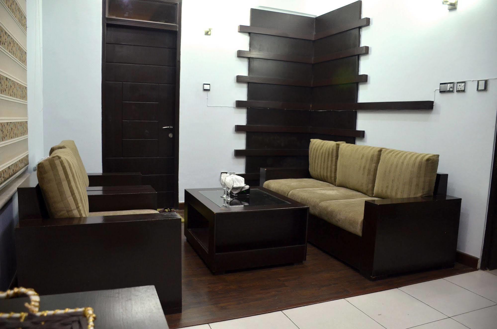 Gofas Lodge Islamabad Extérieur photo