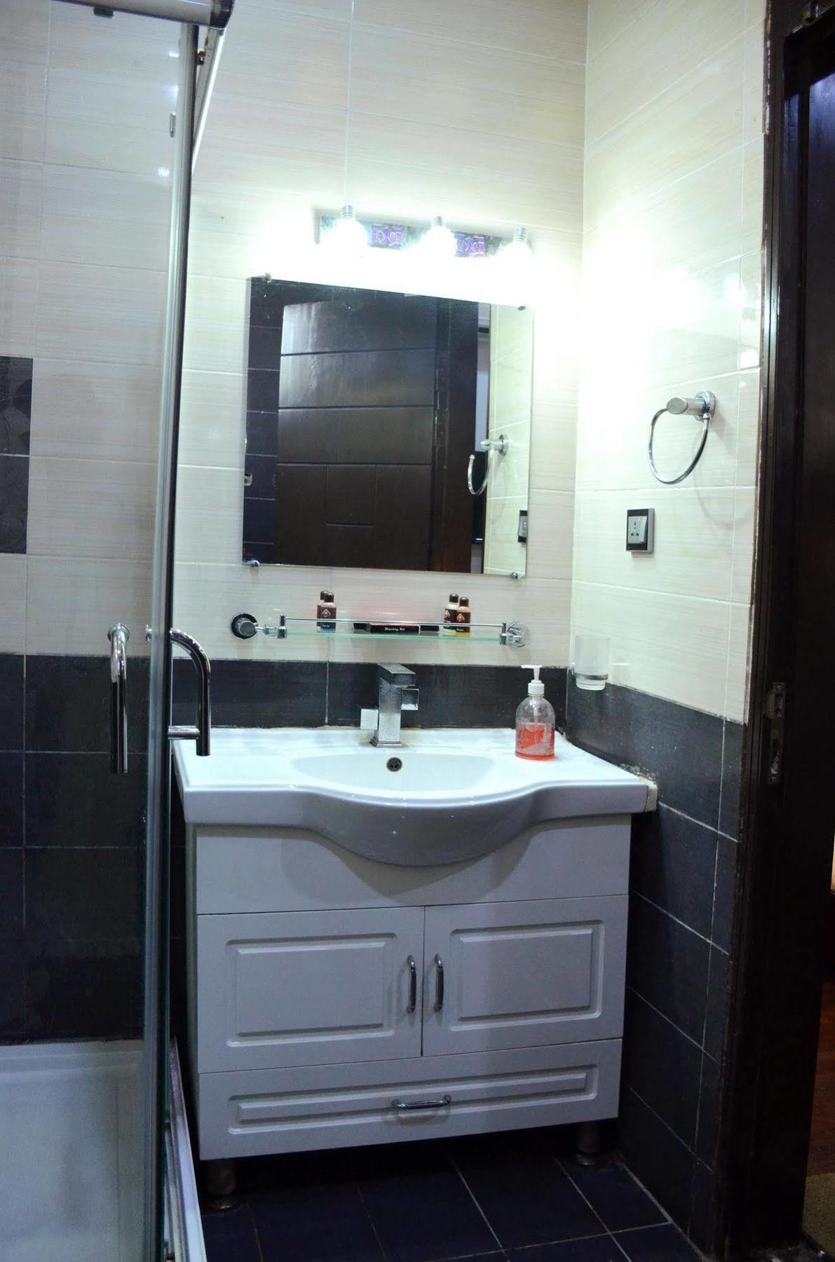 Gofas Lodge Islamabad Extérieur photo