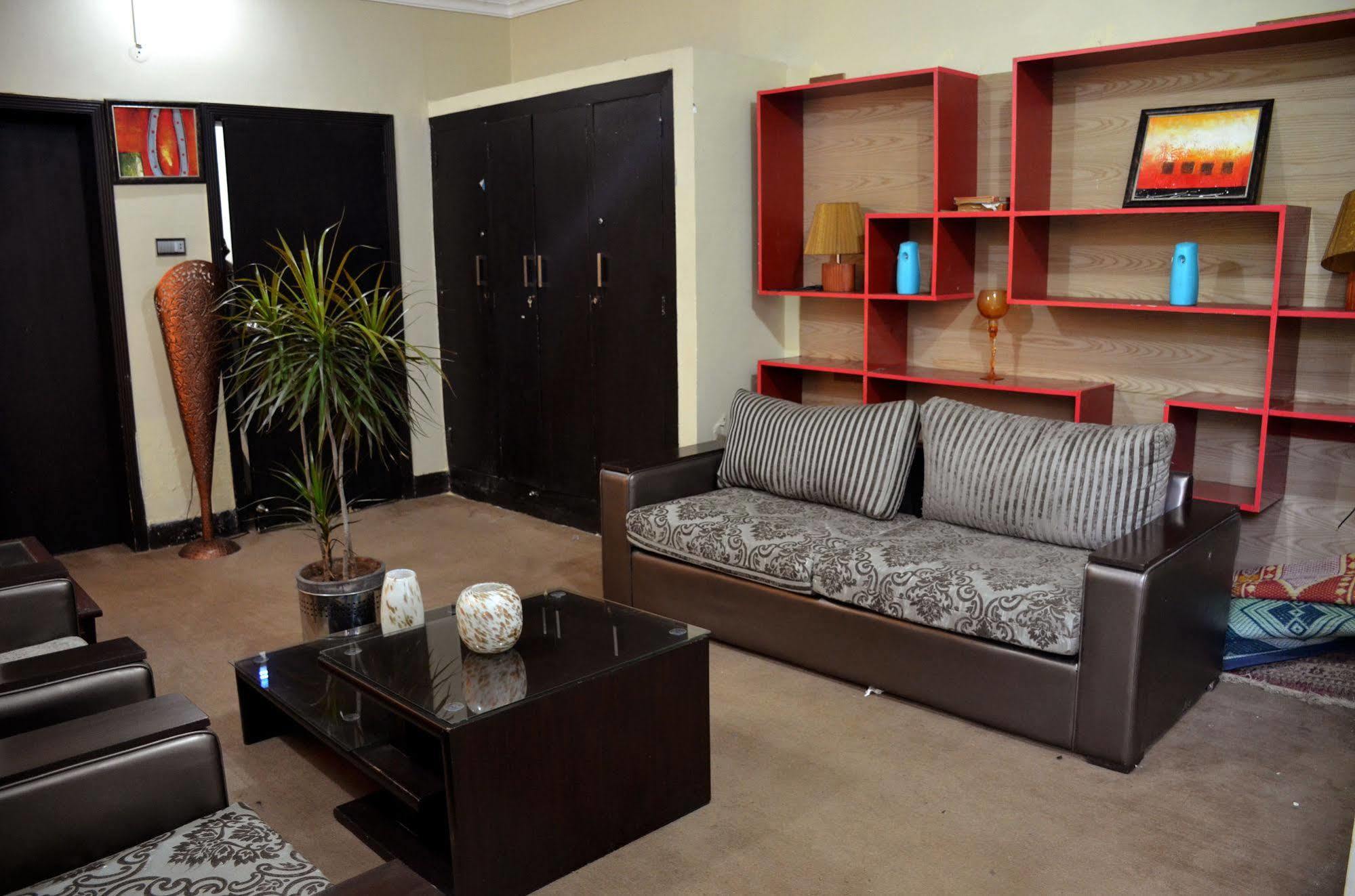 Gofas Lodge Islamabad Extérieur photo