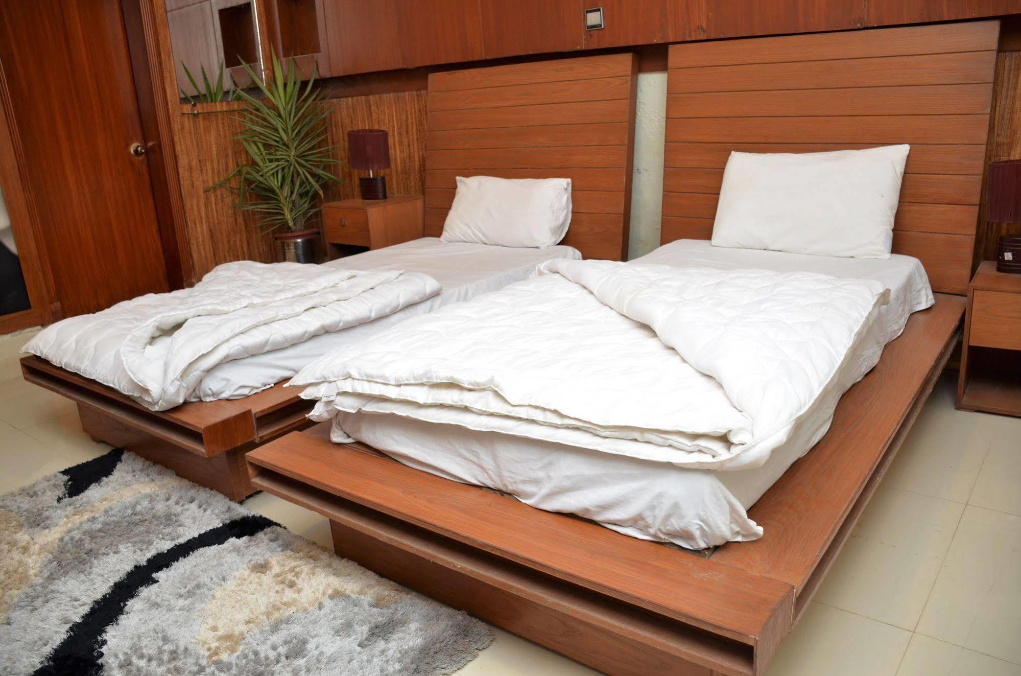 Gofas Lodge Islamabad Extérieur photo