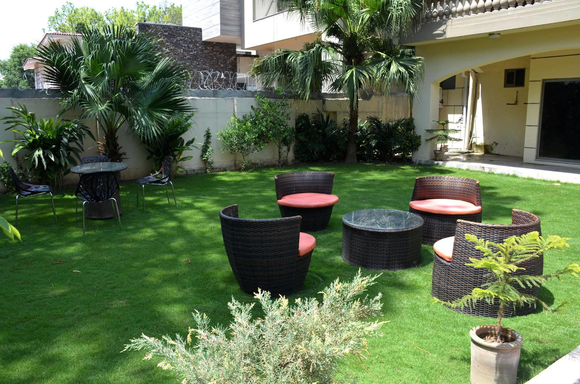 Gofas Lodge Islamabad Extérieur photo
